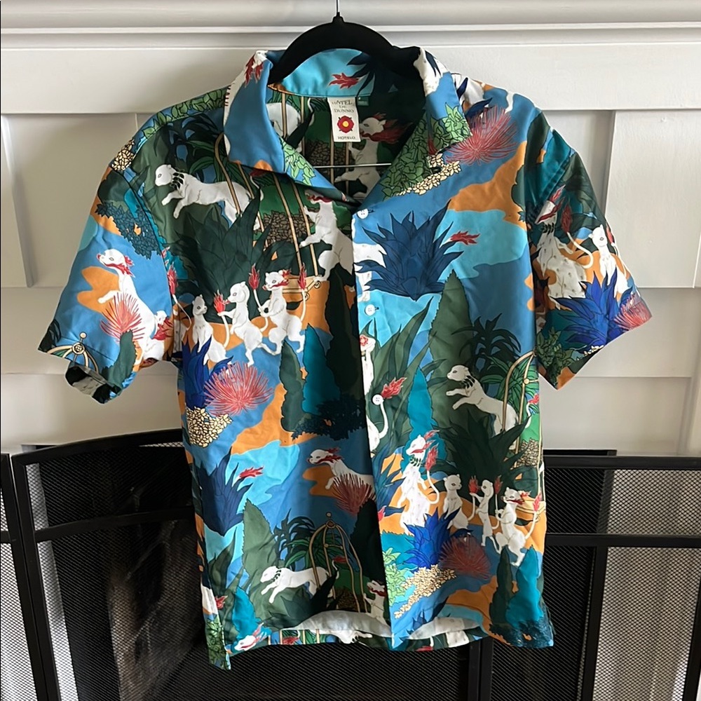 Colorful Men's Casual Button Down Shirt, dragons, wears like medium/large